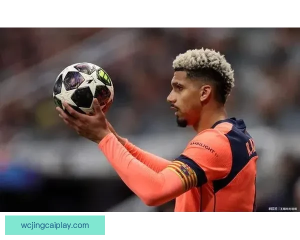 阿劳霍因股二头肌不适被换下 赛后伤情令人担忧